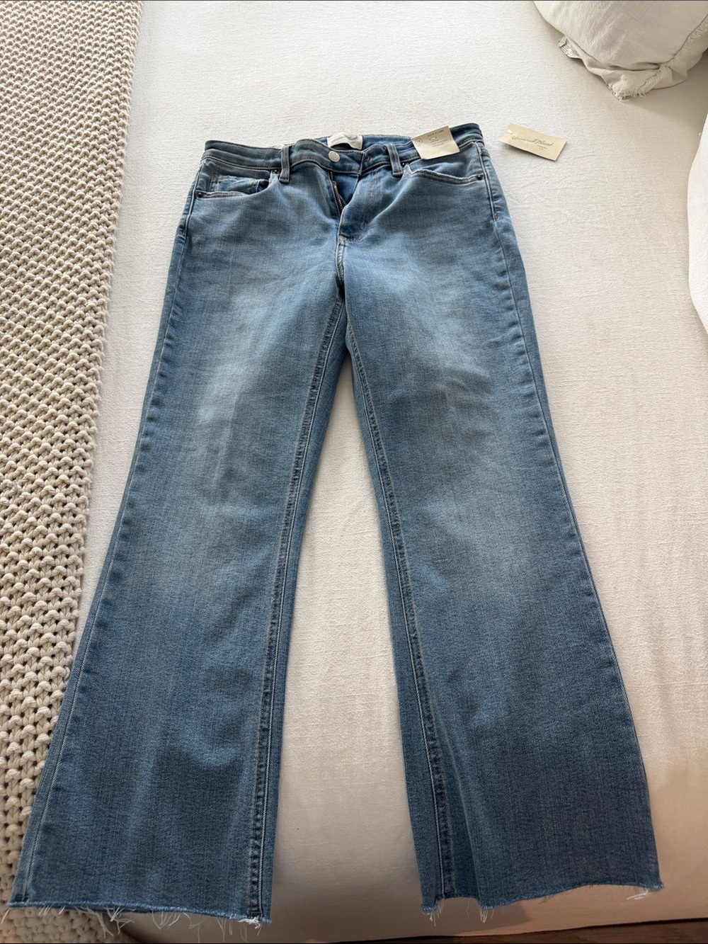 Universal Thread Light Blue Wide Leg High-Rise Jeans
